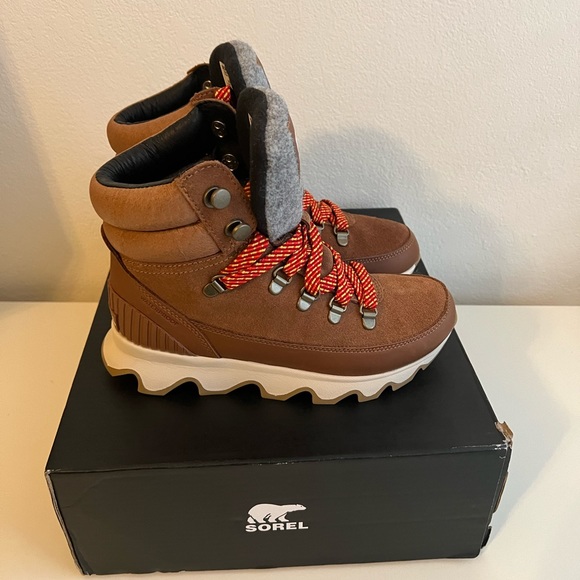 SOREL Kinetic Conquest waterproof boots - Picture 9 of 14